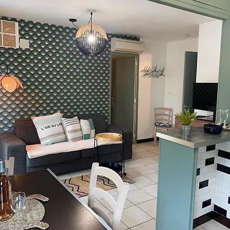 Апартаменты Cannes Plage *